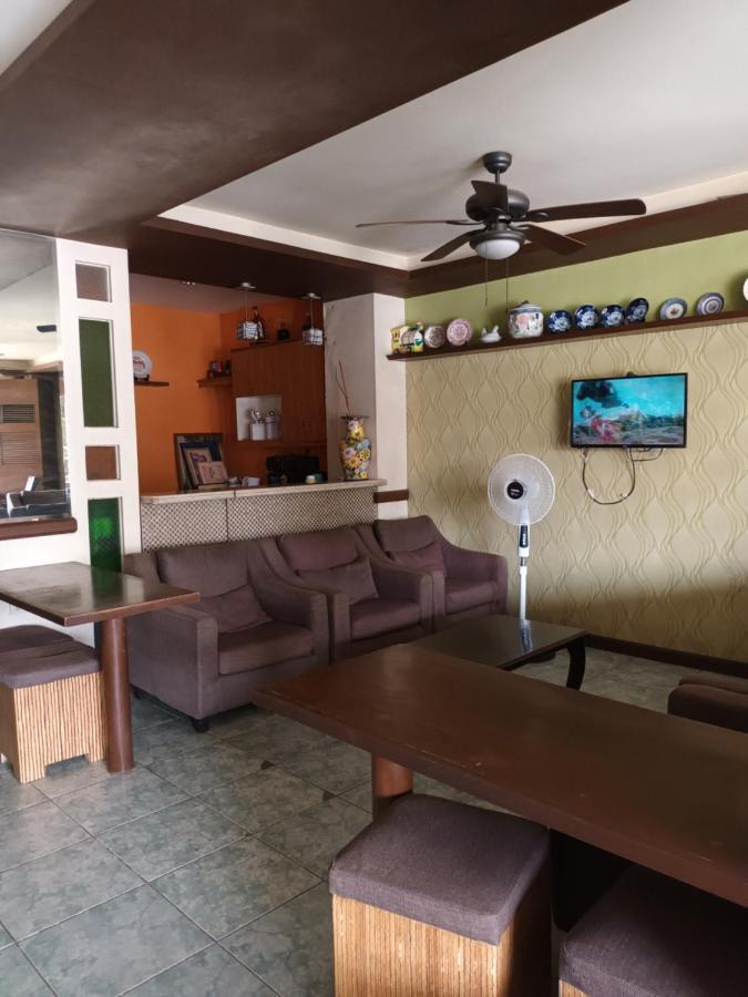 Mactan Pension House Lapu-Lapu City Exterior photo